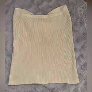 Strapless ribbed tube top